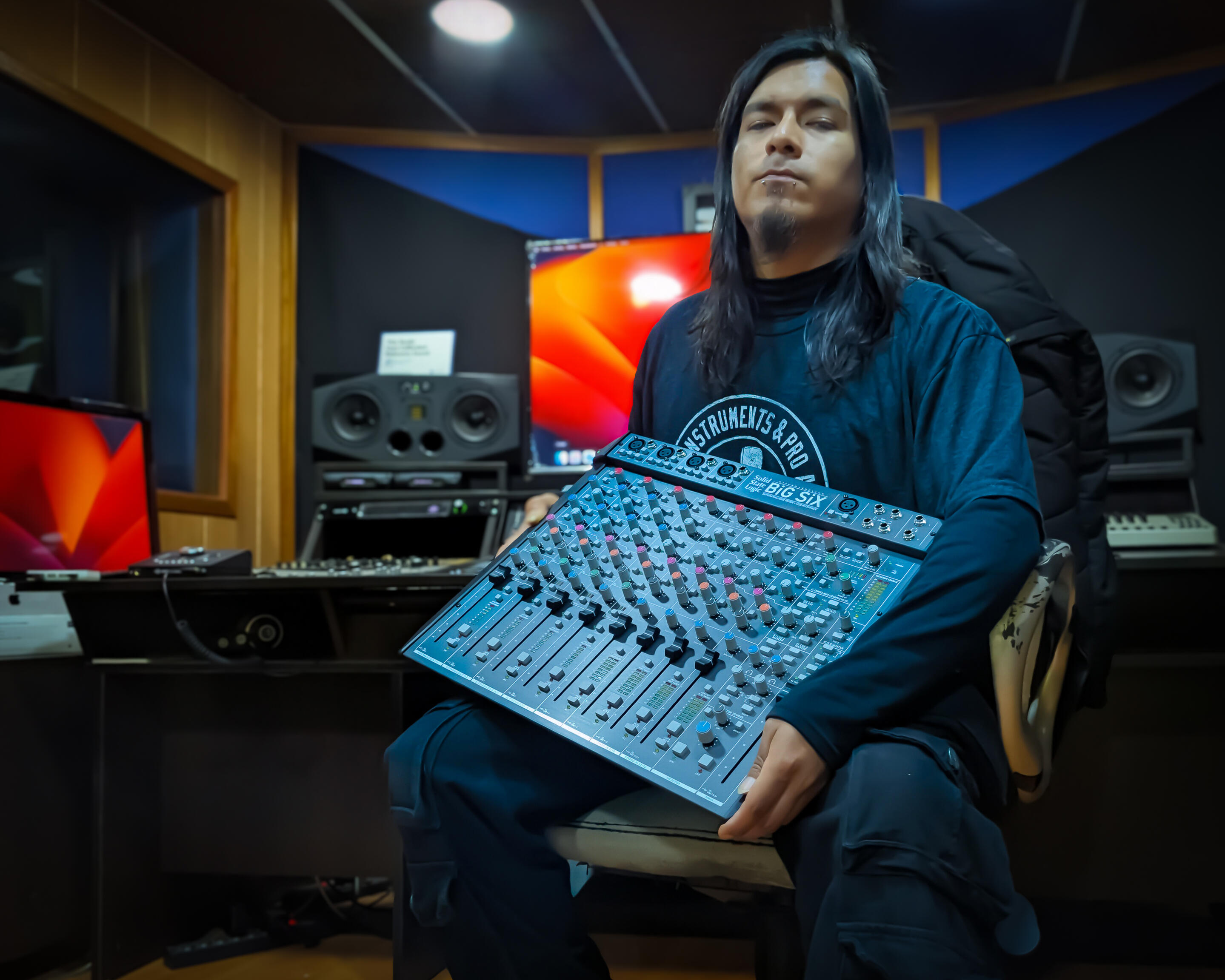 Bulldozer HStudio Bulldozer HStudio